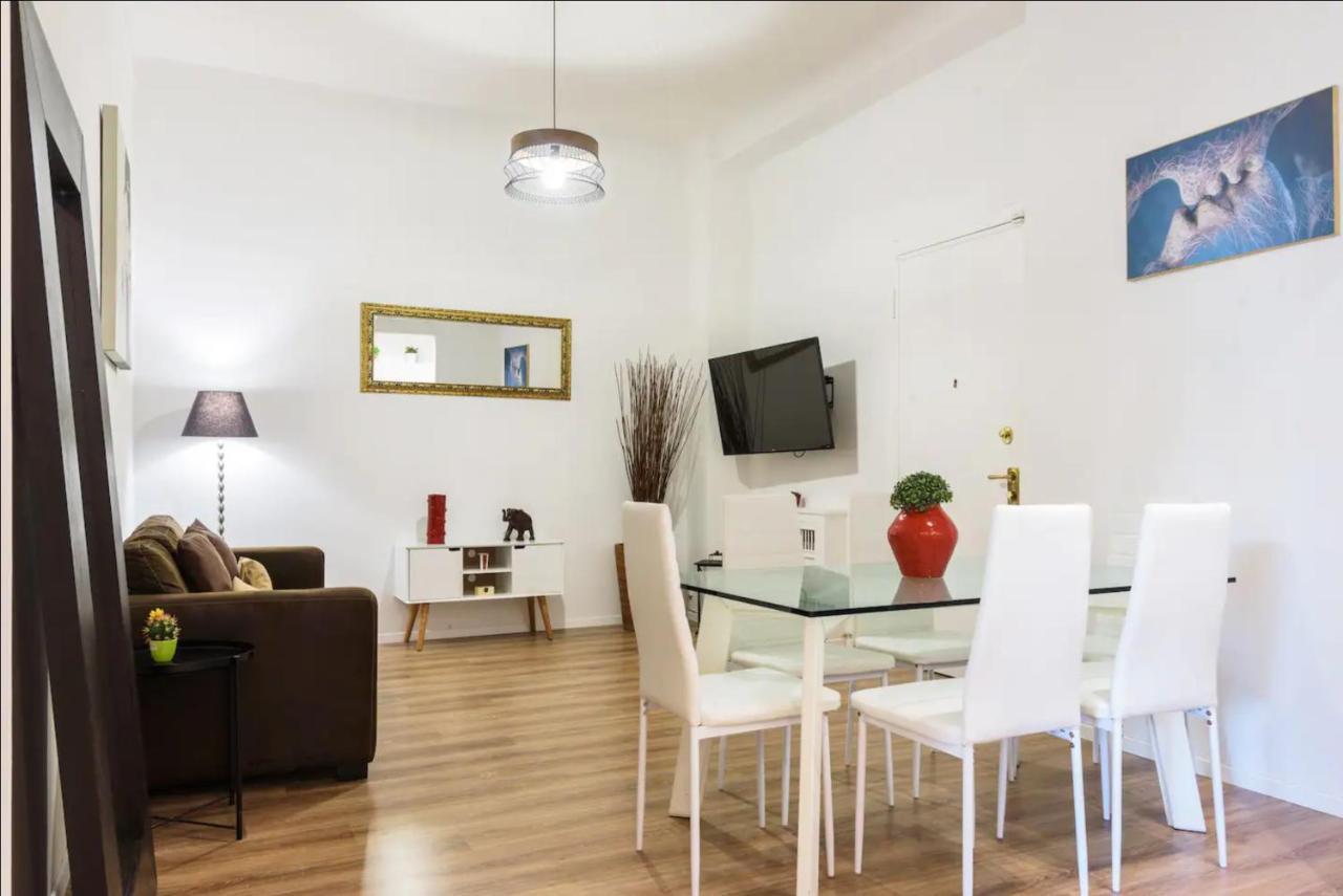 Luxury 4 Bedrooms Close To Duomo Appartement Milan